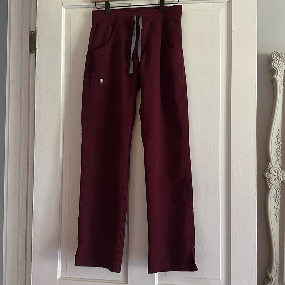 XS regular Figs cargo scrub pants